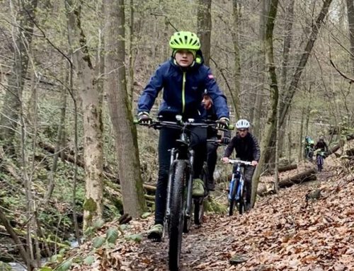 Kindertraining auf dem Rad gestartet